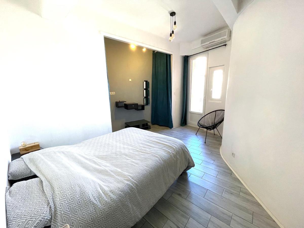 Calvi T2 Climatise, Wifi, Centre-Ville, A Proximite Plage, Commerces, Taxi & Gare, Vue Plage & Montagne Buitenkant foto
